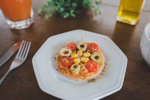 Mini pizza sem glúten e lácteos -  Integral e Vegana -   a Moda -  c/ 4 unid de 50g ( congelada)