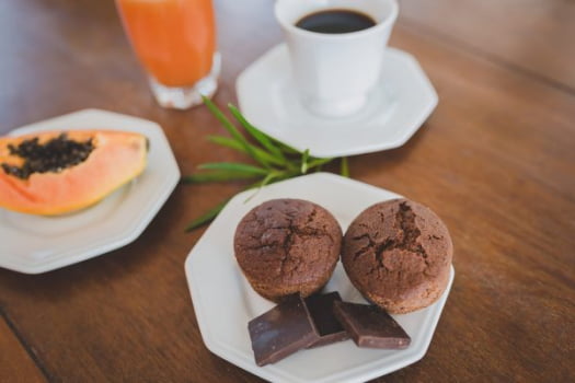 Muffin Integral de Chocolate - sem glúten, leite e conservante - c/ 4 unid